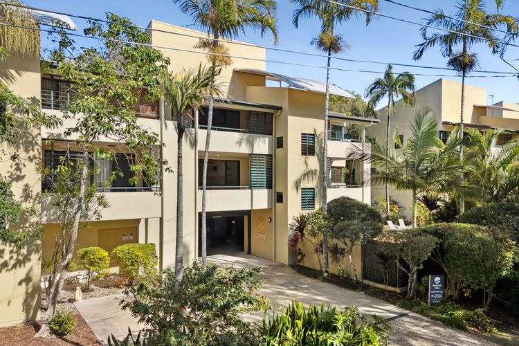 River Retreat – 2 bedroom – River and Beach