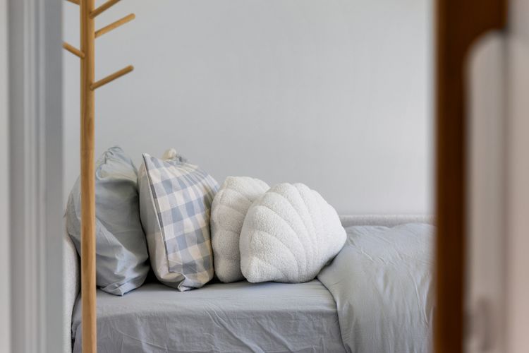 Helm Haven Noosa – poolside paradise