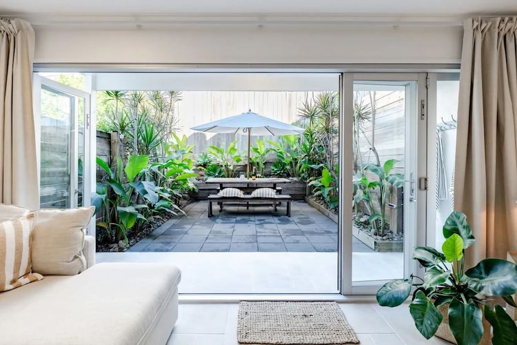 La Palma – beach, village, style