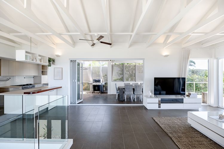 Aqua North House – Ocean Views & Pool