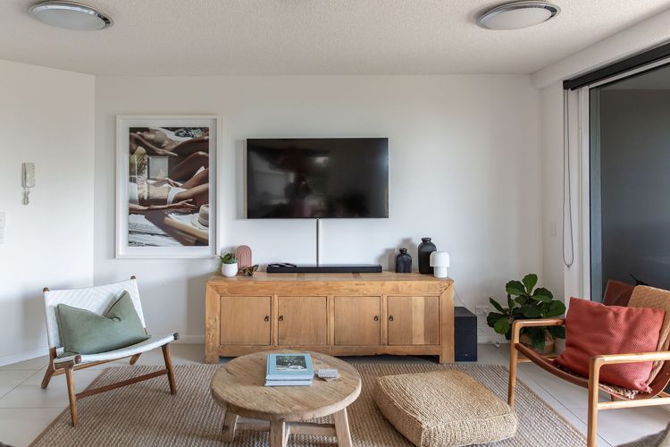 Spirit on Sunshine – 3 bedrooms with style, beach