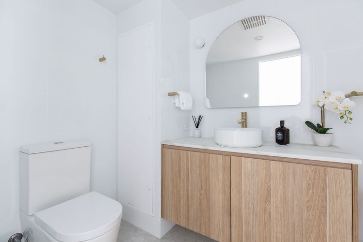 Spirit on Sunshine – 3 bedrooms with style, beach