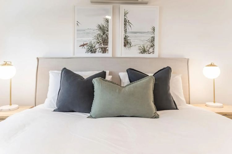 Spirit on Sunshine – 3 bedrooms with style, beach