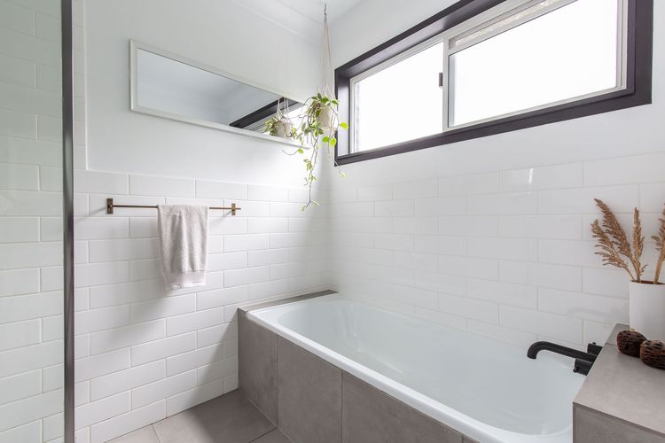 The Lodge, Noosa – Stylish Retreat with Pool
