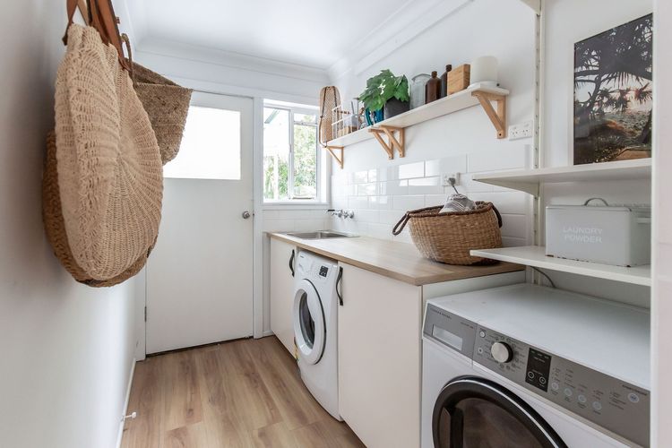 The Lodge, Noosa – Stylish Retreat with Pool