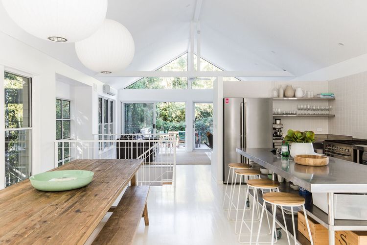 The Beach House – Pool – Tennis Court – Location!