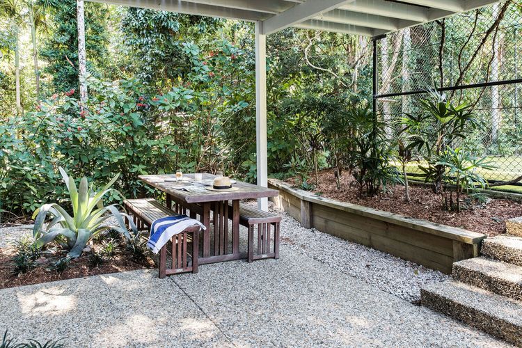 The Beach House – Pool – Tennis Court – Location!