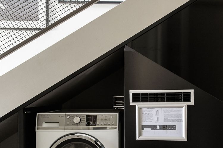 The Beach Lodge – 2 Bedrooms – Location and Style