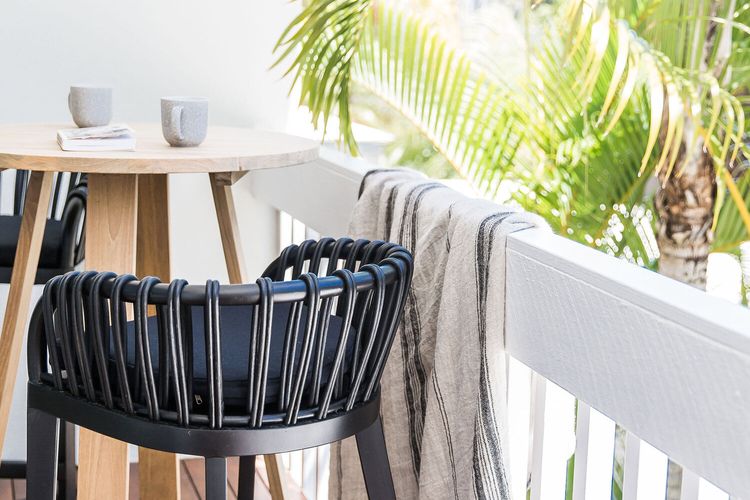 The Beach Lodge – 2 Bedrooms – Location and Style