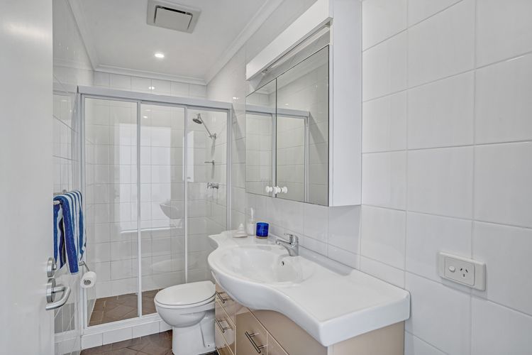 Iluka Palm Cove Penthouse
