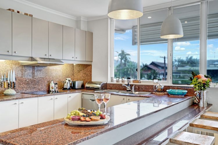 Iluka Palm Cove Penthouse