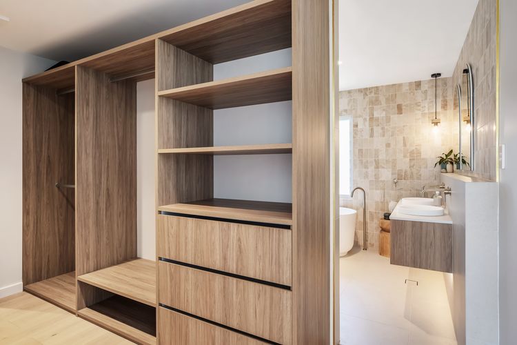 Bangalley by the Sea