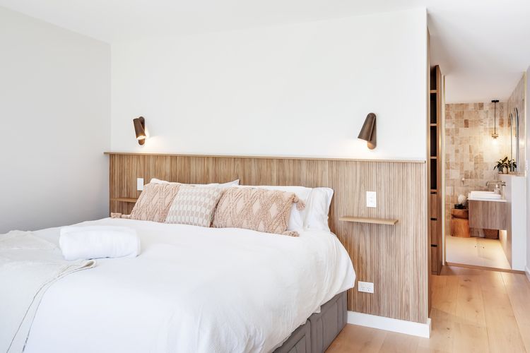 Bangalley by the Sea