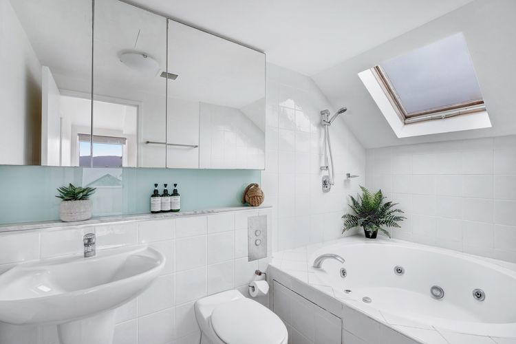 Iluka Apartments – The Lookout