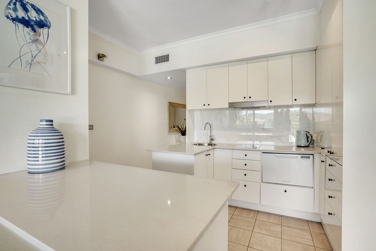 Iluka Apartments – The Masthead