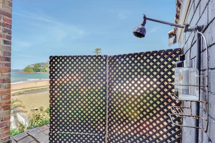 Rocklands Palm Beach front