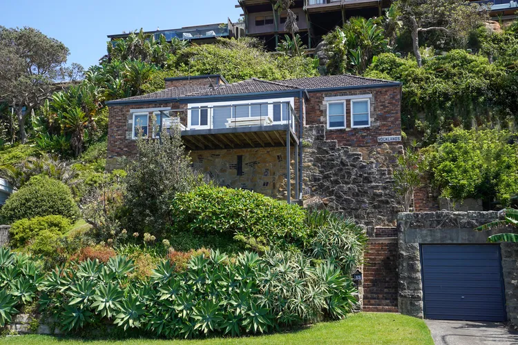 Rocklands Palm Beach front