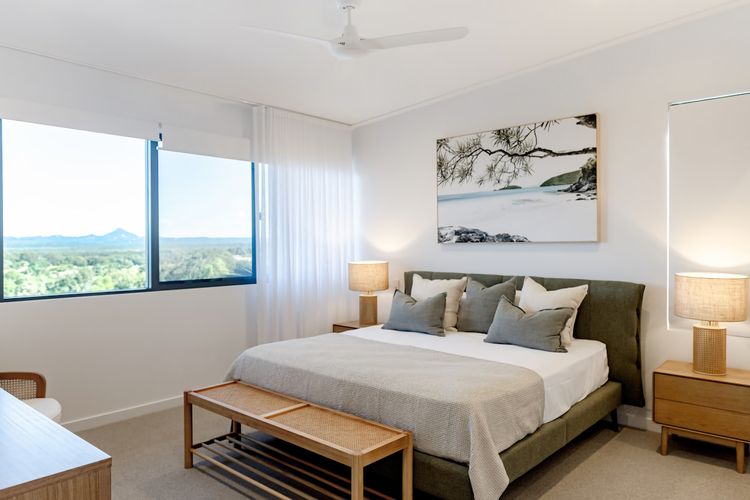 The Hamptons Lake House Noosa Heads Luxury House