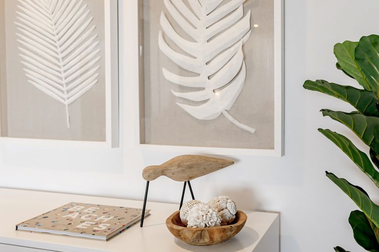 The Hamptons Lake House Noosa Heads Luxury House