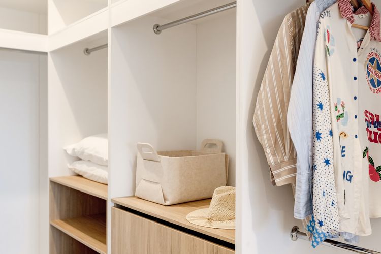 The Hamptons Lake House Noosa Heads Luxury House