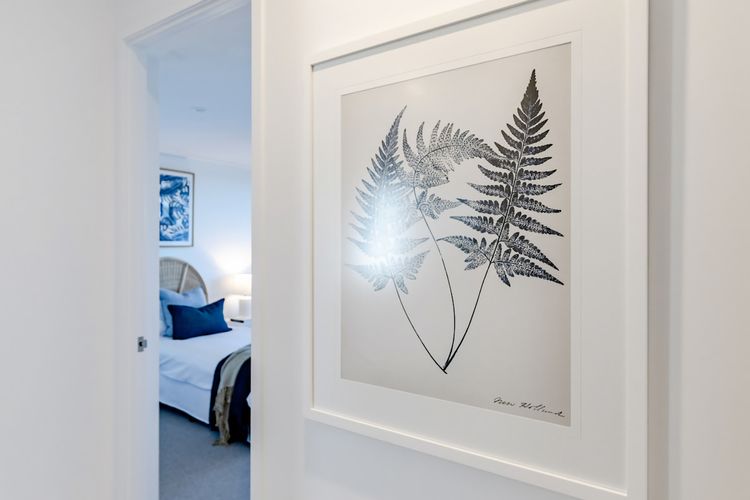 The Hamptons Lake House Noosa Heads Luxury House