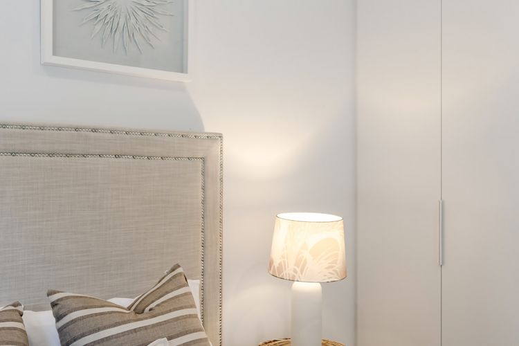 The Hamptons Lake House Noosa Heads Luxury House