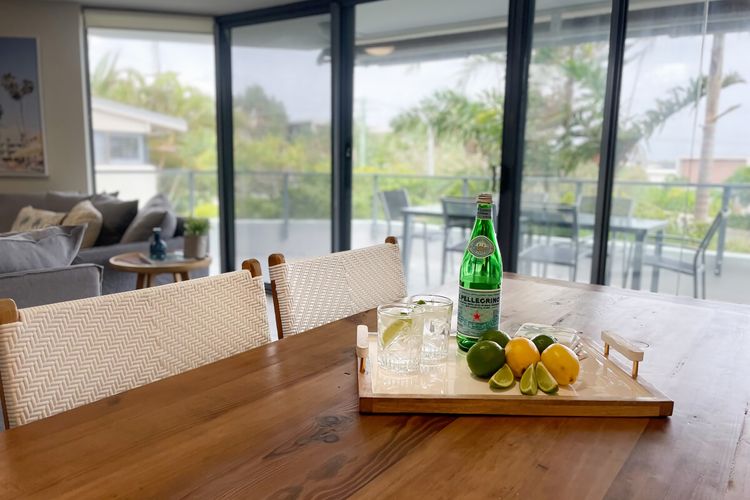 Belmore Palms 2 Min to Surfie Village Beach