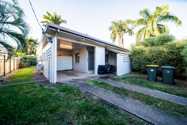 Exterior image 1