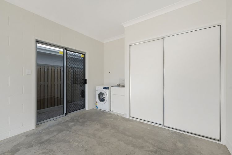 Laundry area image 1