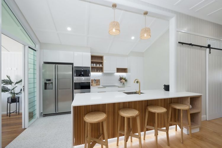 Full kitchen image 1