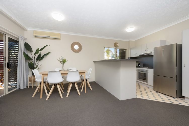 Dining area image 1