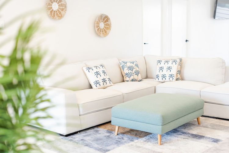 Living room image 6