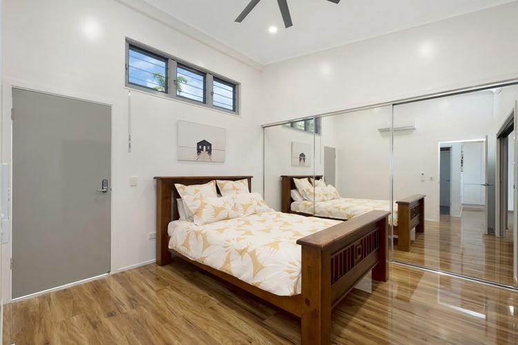 Bedroom image 1