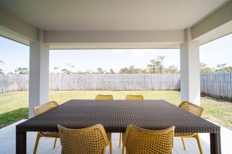 Modern 4BR Retreat 7C Space Comfort for All Vacation Home in Burdell