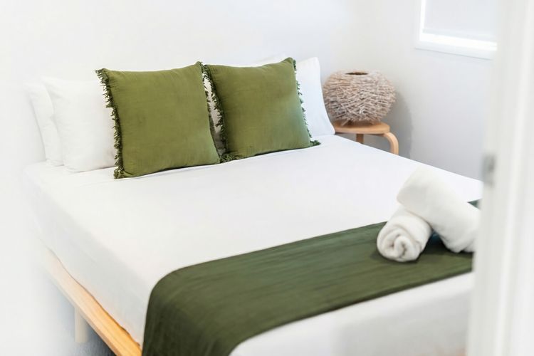 Bedroom 3 image 2