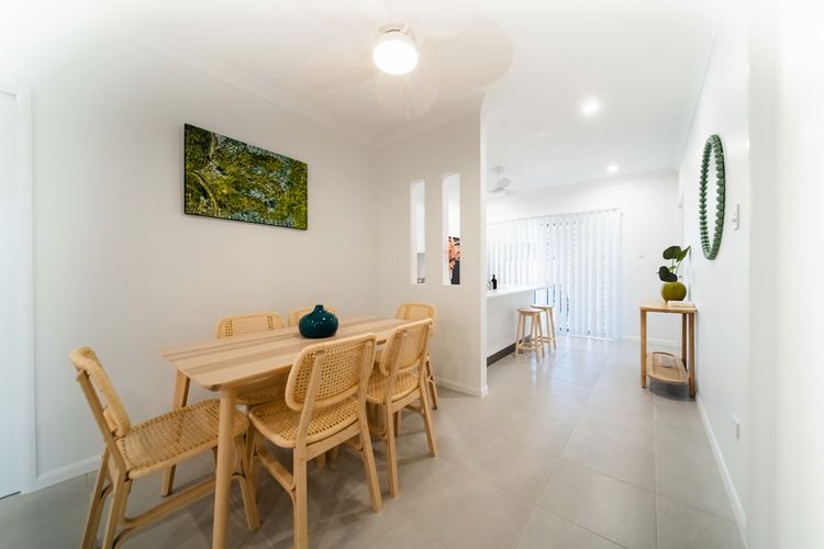 Dining area image 1