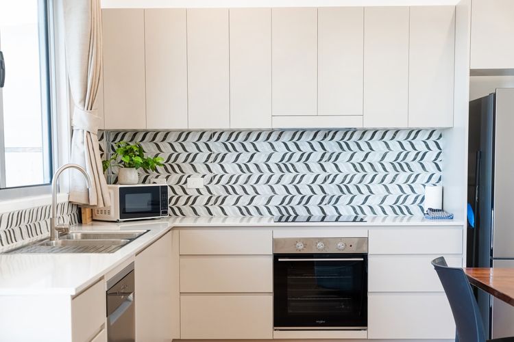 Full kitchen image 3