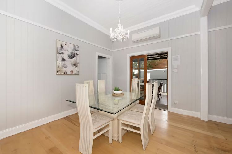 Renovated 4BR Home Queenslander Prime Townsville