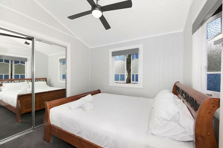 Renovated 4BR Home Queenslander Prime Townsville