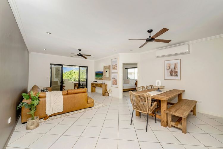 Dining area image 1