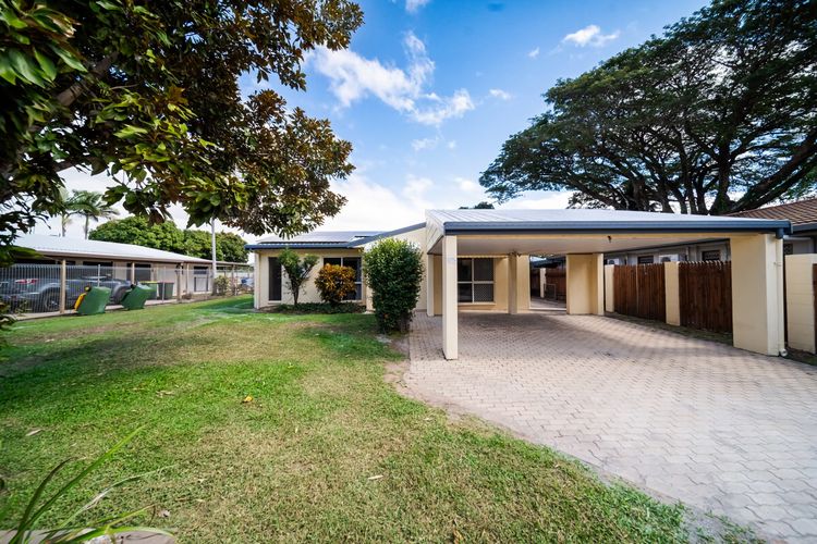 Exterior image 6