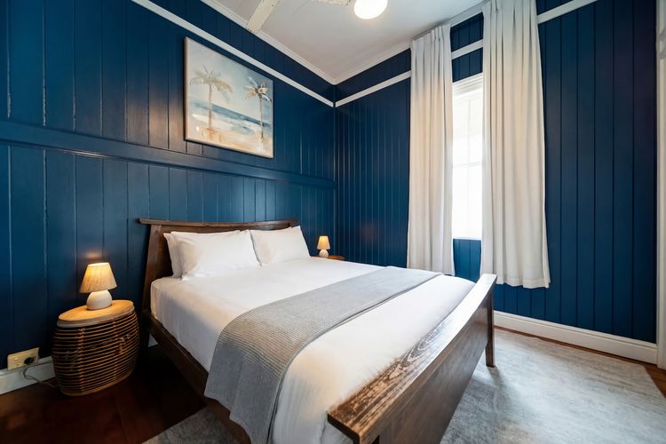 Bedroom 1 image 1