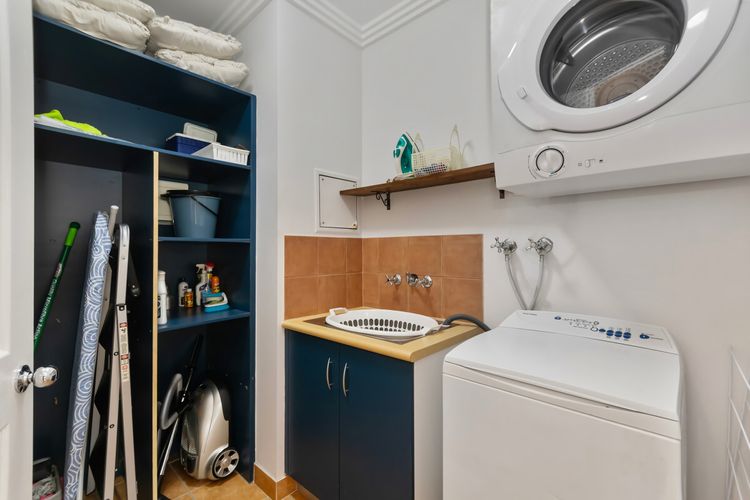 Laundry area image 1