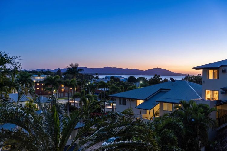 Bundock Court Retreat
