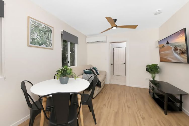 Charming 2BR Near City Sea Vacation Home in Railway Estate