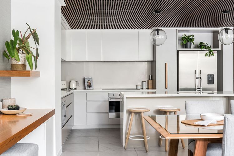 Kokos Beach House 2 – Belongil Beach pad with pool