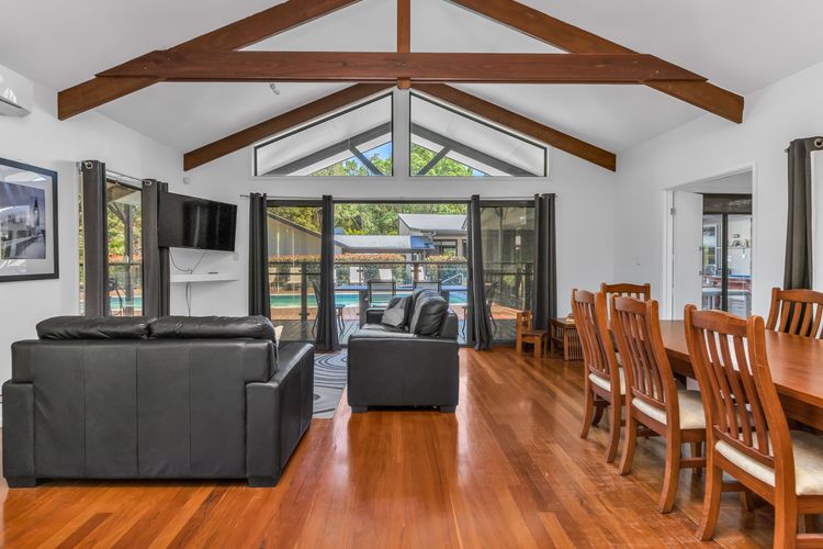 Lennox Coastal Retreat – resort-style home w. pool