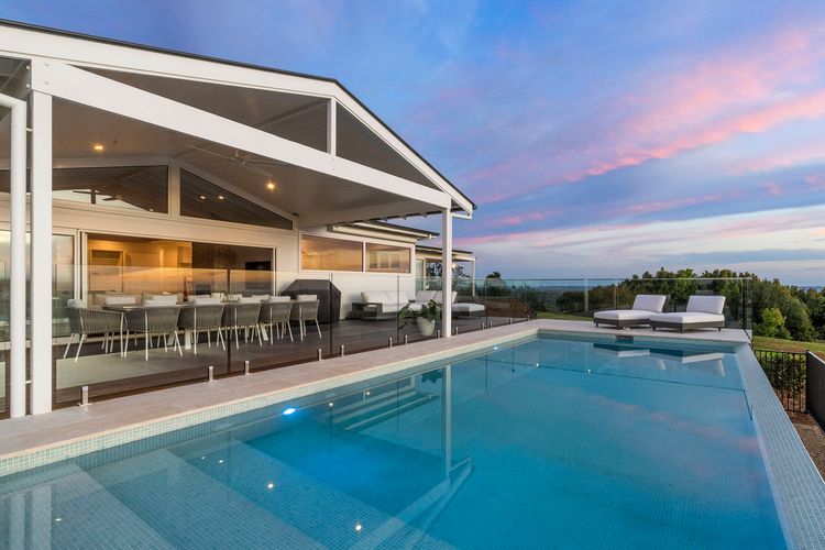 Miren Estate – lavish hinterland estate with pool