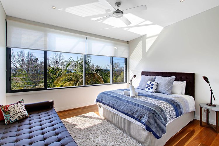 Ocean View at Kiah – near Belongil Beach with pool