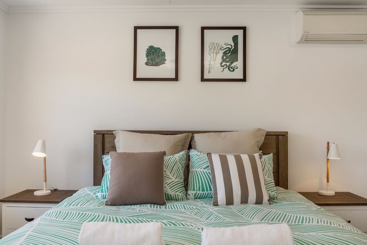 Ocean Walk – villa with pool near Main Beach